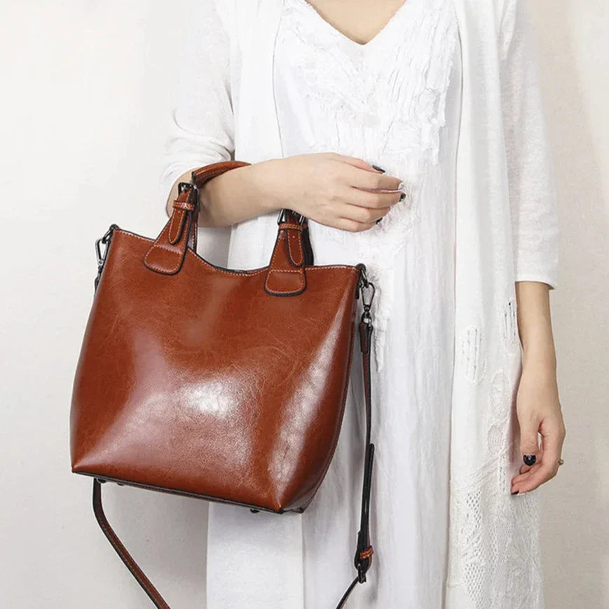 Amada Vintage Oil Finish Leather Tote